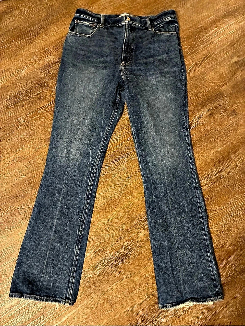 Abercrombie & Fitch The 70s Vintage Flare Ultra High Rise Flare Jeans 14 Long